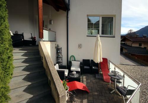 Apartments Schlo�-wei�enstein-stra�e