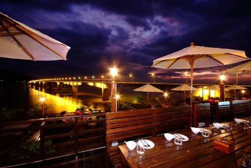 Champasak Grand Hotel
