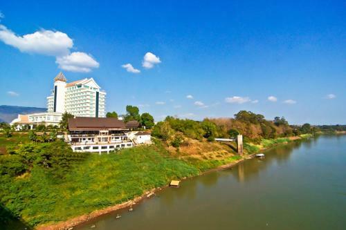 Champasak Grand Hotel