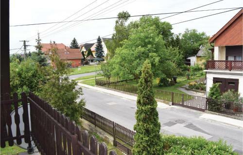 Holiday Home H�rsfa Utca-balatonlelle