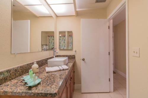 Sunny Days Bradenton Pool Home Minutes From Local Beaches Home