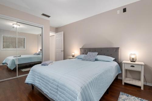 3 Bedroom Pool Home Less Than 5 Miles To Beaches Home