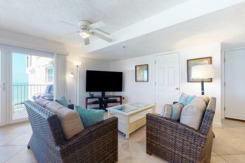 Holiday Villas III 703
