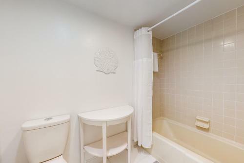 Water View 404