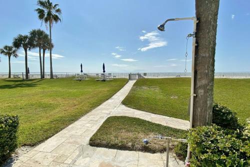 Lighthouse Pointe 502