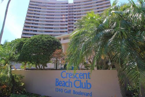 Crescent Beach Club I 14f
