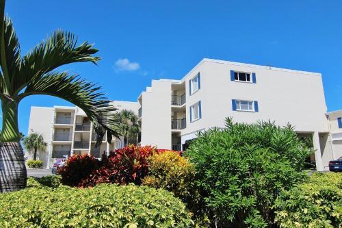 Belleair Beach Club 112