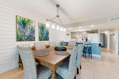 Holiday Villas II 407