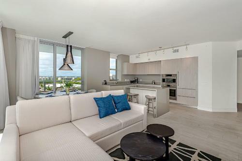 1 Million Dollar Listing 3br 3ba Enjoy 360 Views