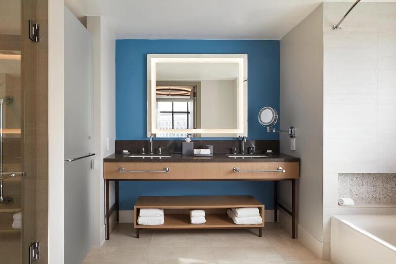 Loews Coral Gables Hotel