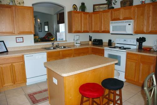 Lake View Villas