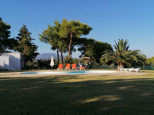 Luxury Apartment In Idyllic Estate!