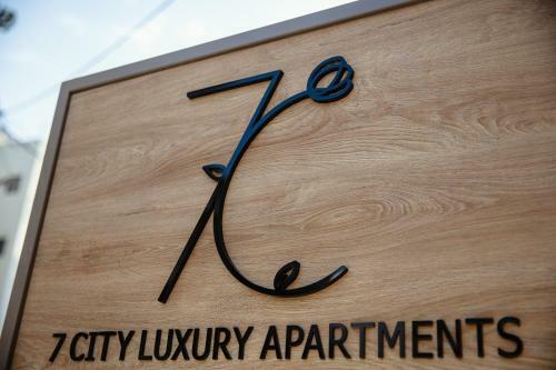 7 City Luxury Apartments