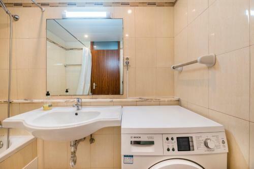 Apartamento P� Do Lago 2br Family Holidays