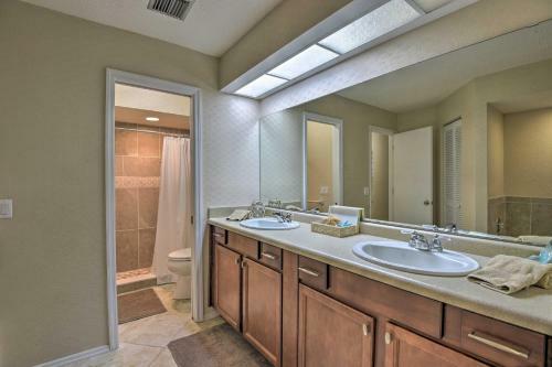 Rotonda West Home With Pool And Golf Course View!