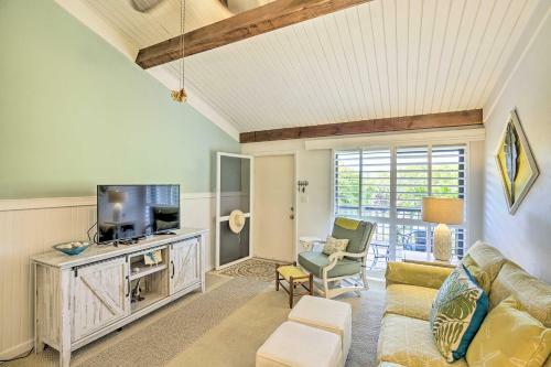 Apartamento Coastal Condo With Pool Access Less Than 1 Mi To Beach!