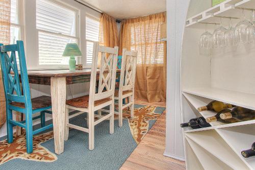 Seaspray Beach Cottage B
