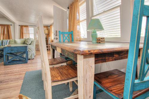 Seaspray Beach Cottage B