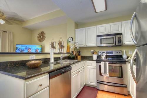 Madeira Bay Resort 306