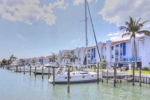 Madeira Beach Yacht Club 329b