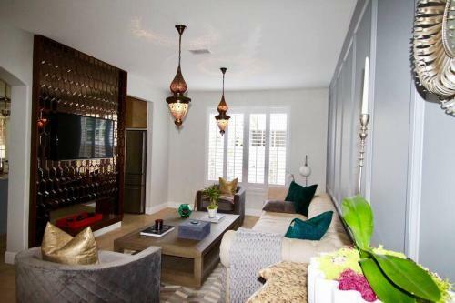 Villa South Tampa Designer Home