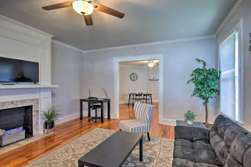Renovated Home - Walk To Medical District!