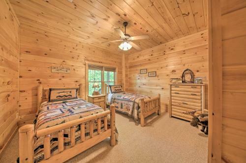 Blue Ridge Hideaway With Hot Tub 5 Mi To Dtwn!