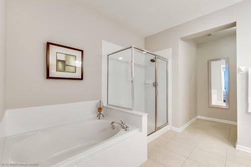 Apartamento Deluxe Condo Wlakeview, Minutes From Universal