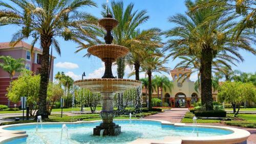 Apartamento Deluxe Condo Wlakeview, Minutes From Universal