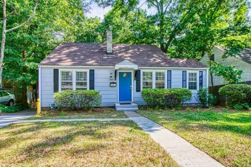 Amazing. 3bd 2ba +selfie Room. Close To Downtown Atl