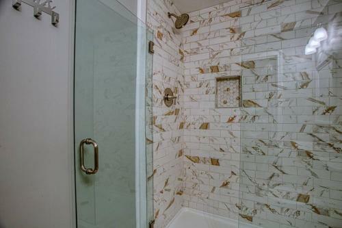 Amazing. 3bd 2ba +selfie Room. Close To Downtown Atl