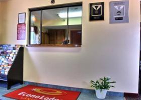 Hotel Econo Lodge Lansing - Leavenworth