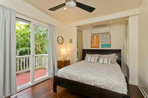 Waimea Point Oceanfront House - (with Air Conditioning)