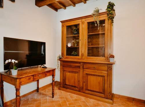 Gattaia Apartments With Swimming Pool
