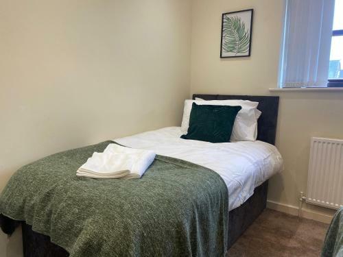 Apartamento Comfortable Manchester House With Conservatory & Parking
