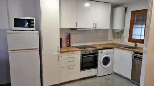 Precioso Apartamento Renovado Con Piscina