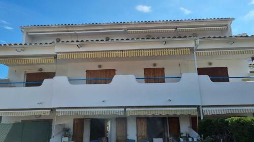 Precioso Apartamento Renovado Con Piscina