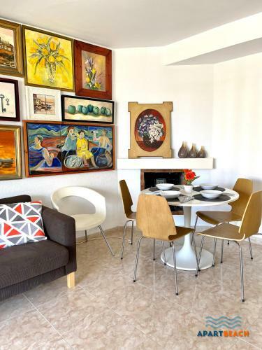 Apartbeach Sol Pins Frente Playa