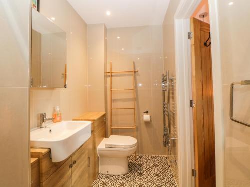 Apartment 4 10 Somers Court