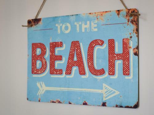 Pass The Keys 2bed Seafront Apartment With Fantastic Views And Parking