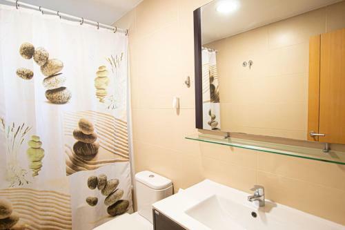 Agradable Casa Pareada En Miramar, Cerca Del Mar