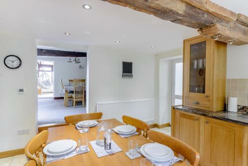 Middle Farm