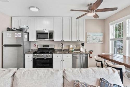 Radiant Beach Block Condo Parking Patio