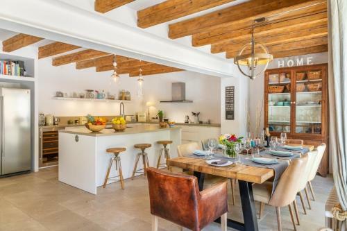 Mallorca Beautiful Villa With Pool In Puigpunyent