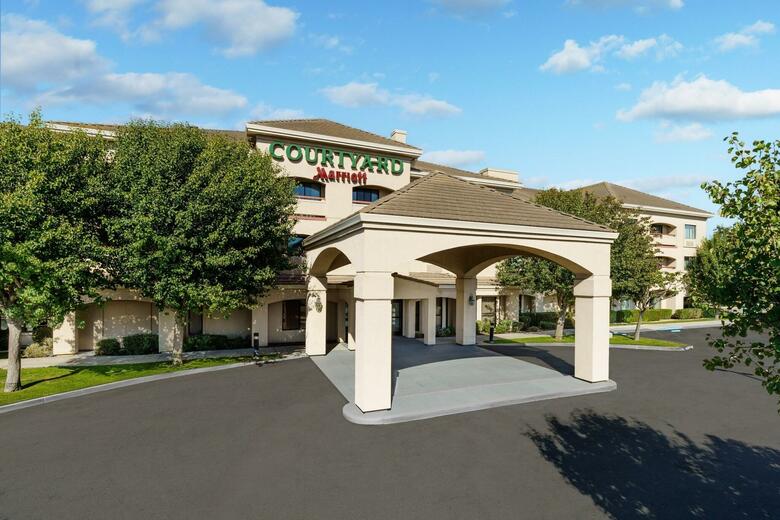 Hotel Courtyard By Marriott Salinas Monterey