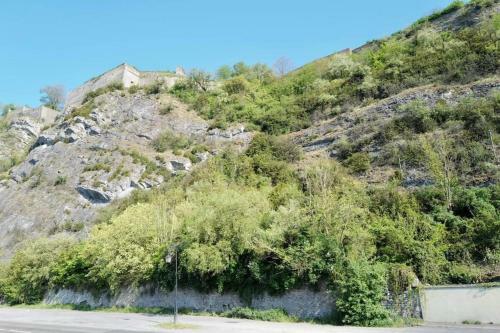 Apartamento Petit Cocon Douillet Face � La Meuse.