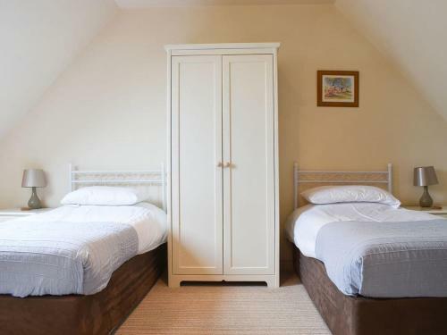 Scoresby Cottage - Uk34142