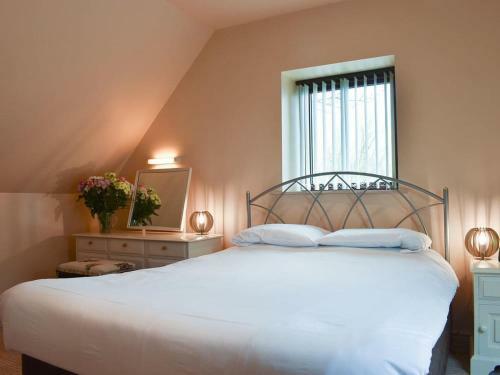 Scoresby Cottage - Uk34142