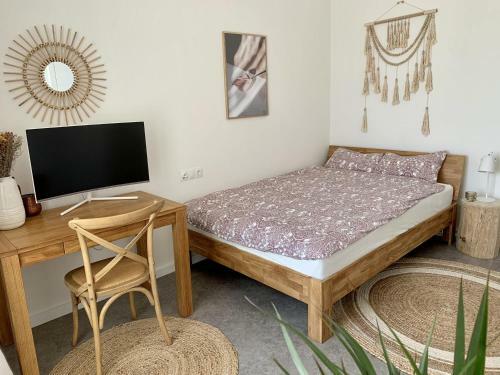 Modern Sunset Ocean View Apartment Incl. Parking