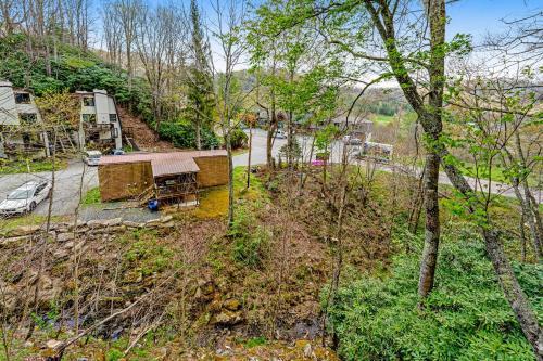 Sugar Mountain Hideaway